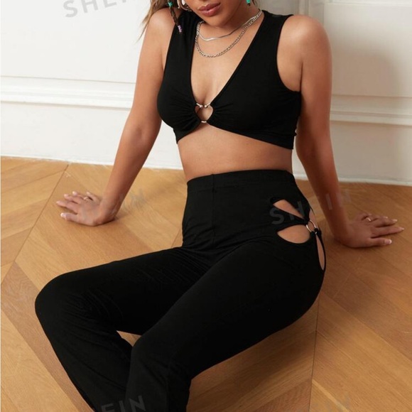 Flower Cut-Out Pant Set - Picture 3 of 4